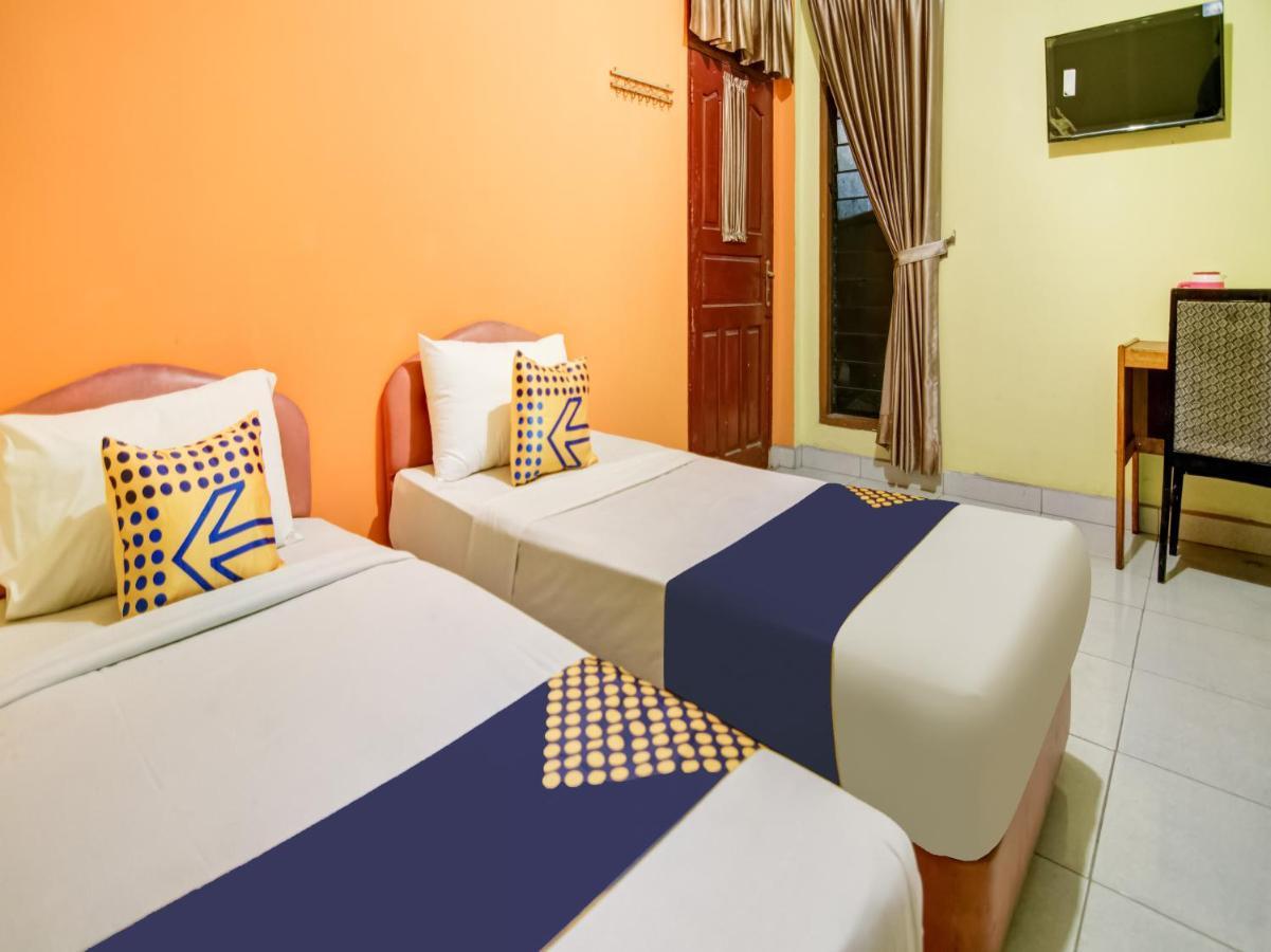 Oyo 2690 Hotel Tampan Pakanbaru Exteriör bild